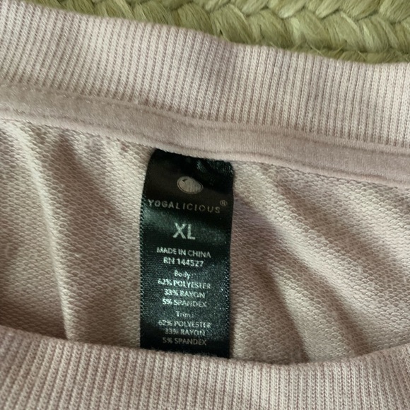 Crewneck - Picture 2 of 2